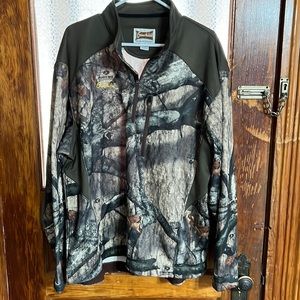 Brand new without tags men’s Gamehide camo zip up jacket size XL